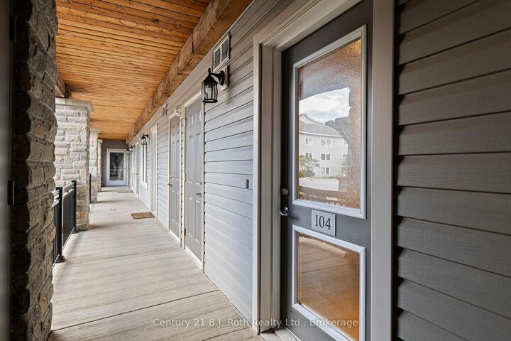 Property Photo: 4 Brandy Lane Drive 104 ON L9Y 0X4