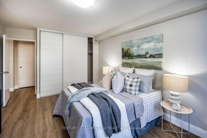 Property Photo: 101 Prudential Drive 304 ON M1P 4S5