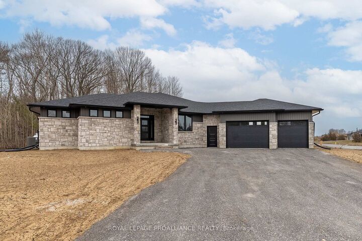 Property Photo:  235 Michael'S Way  ON K0K 1L0 