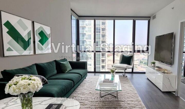 Property Photo:  2916 Highway 7 N/A 1309  ON L4K 0K6