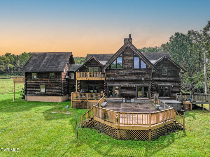 Property Photo: 3101 Whitehouse Rd TN 37745