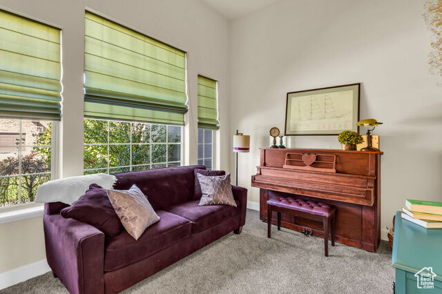 Property Photo: 11187 S Devon View Dr W UT 84095