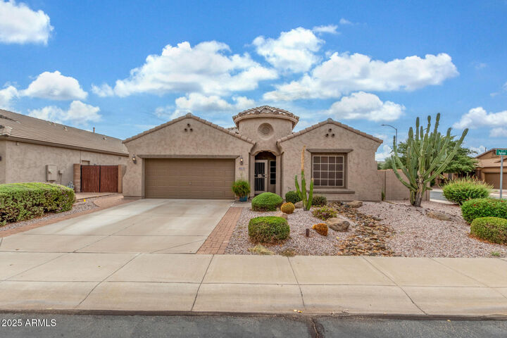 10831 E Sylvan Avenue  Mesa AZ 85212 photo