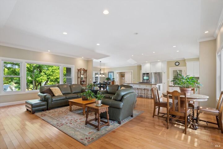 5 George Terrace  Petaluma CA 94952 photo