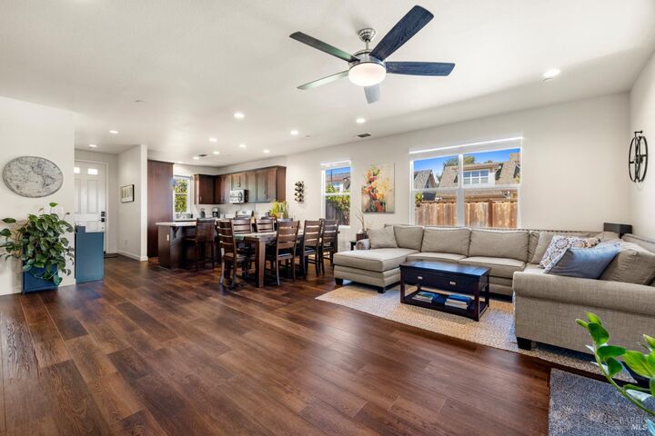 Property Photo:  948 Brunello Drive  CA 95407 