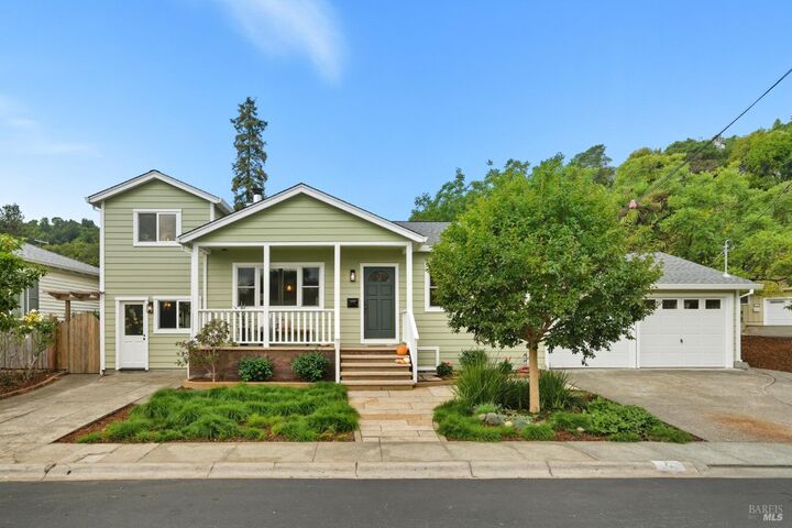 Property Photo: 4 Meadow Avenue CA 94901