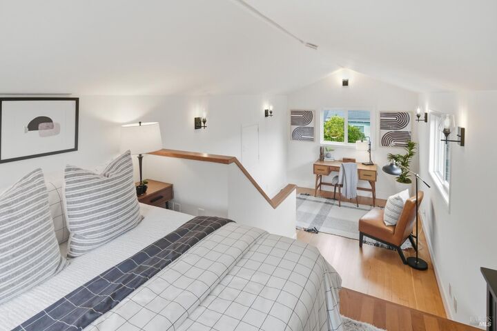 Property Photo:  4 Meadow Avenue  CA 94901 