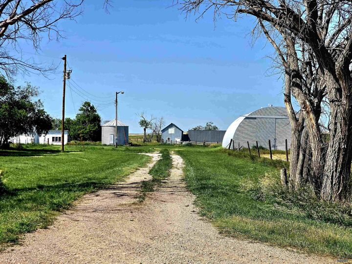 Property Photo: 19830 233rd 19830 Paulsen Rd SD 57775