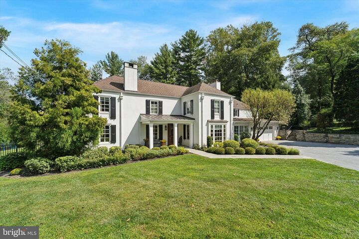 Property Photo: 543 Avonwood Road PA 19041