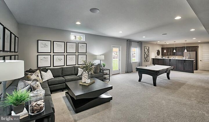 Property Photo: 2067 Springvale Drive VA 22712
