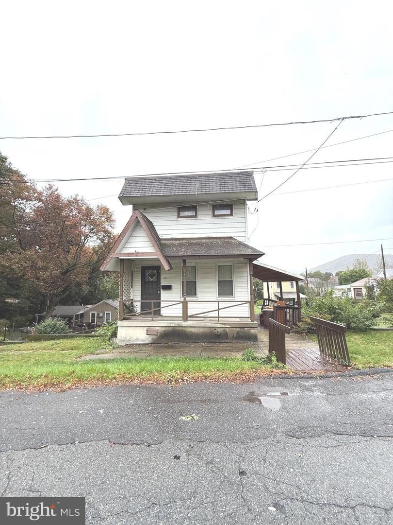 Property Photo:  446 Biddle Street  PA 18252 