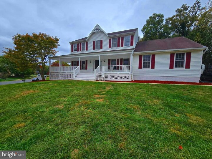 Property Photo: 15513 Meherrin Drive VA 20120