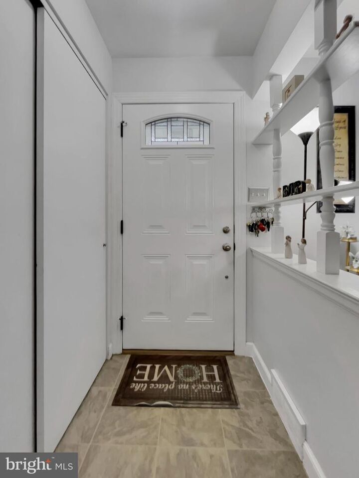Property Photo: 510 Lenore Place PA 19609