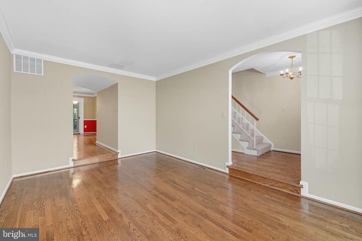 Property Photo: 7724 Bristol Square Court VA 22153