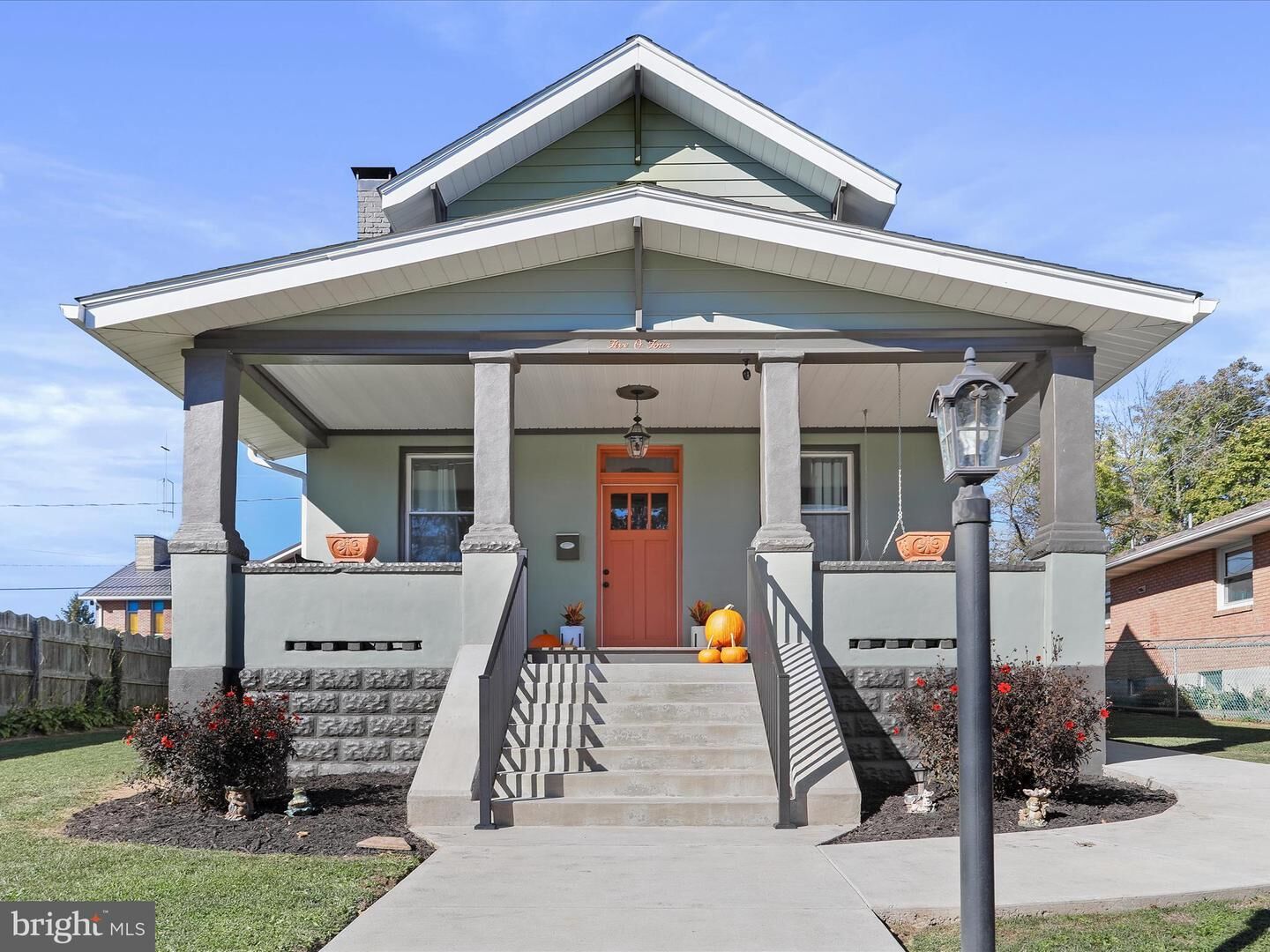 Property Photo: 504 Prince George Street MD 21502