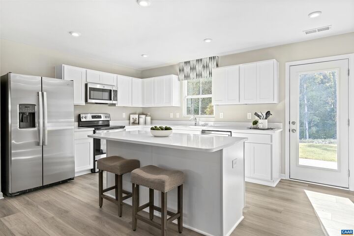 Property Photo: 94 Everglades Rd VA 22923