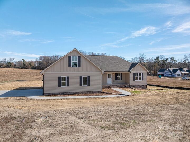 Property Photo: 1156 Walker Branch Road NC 28092