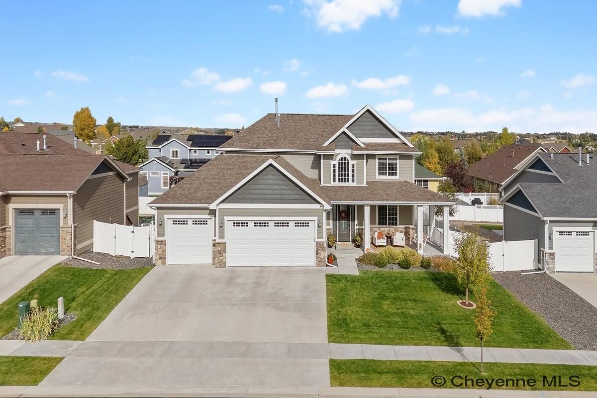 Property Photo: 1108 Marie Ln WY 82009