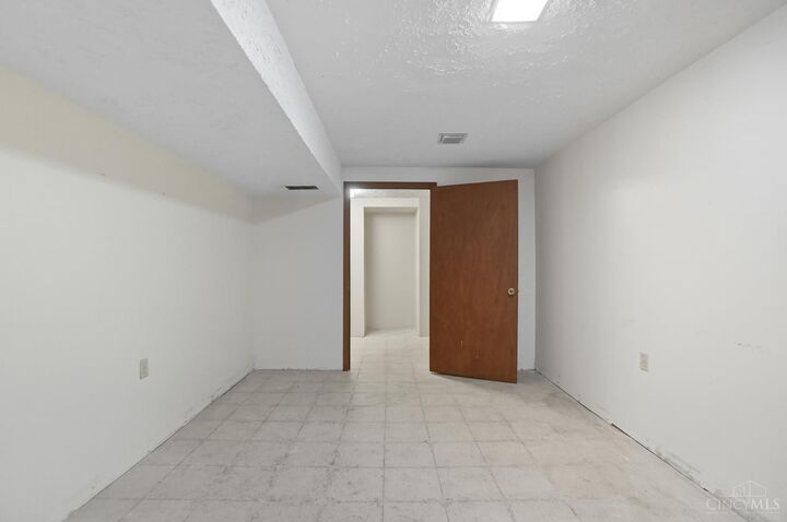 Property Photo: 6108 Donna Jay Drive OH 45140