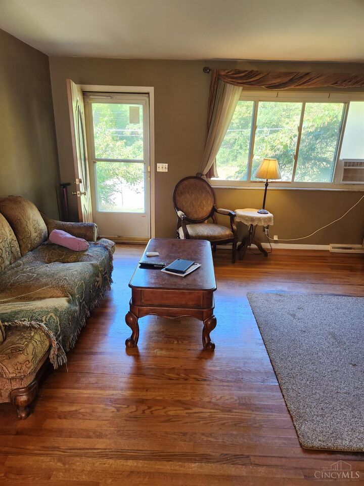 Property Photo: 3927 Cornell Road OH 45241