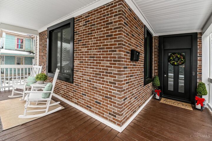 Property Photo: 4609 Winona Terrace OH 45227