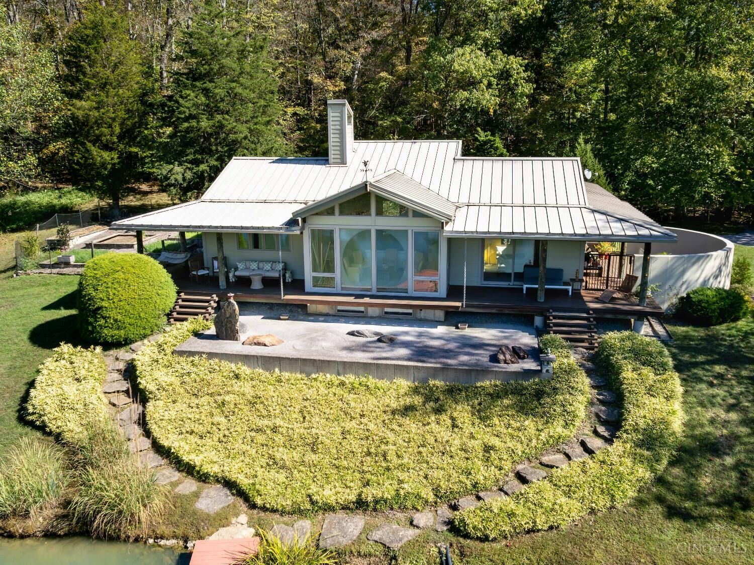 Property Photo: 956 Old U S Route 52 OH 45157