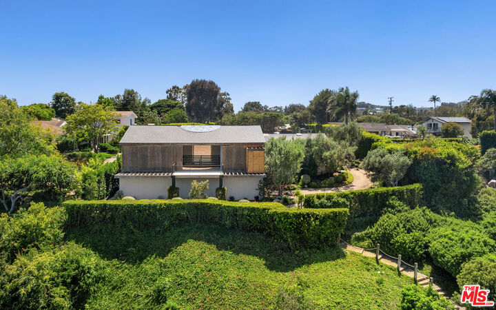 Property Photo:  28867 Grayfox St  CA 90265 