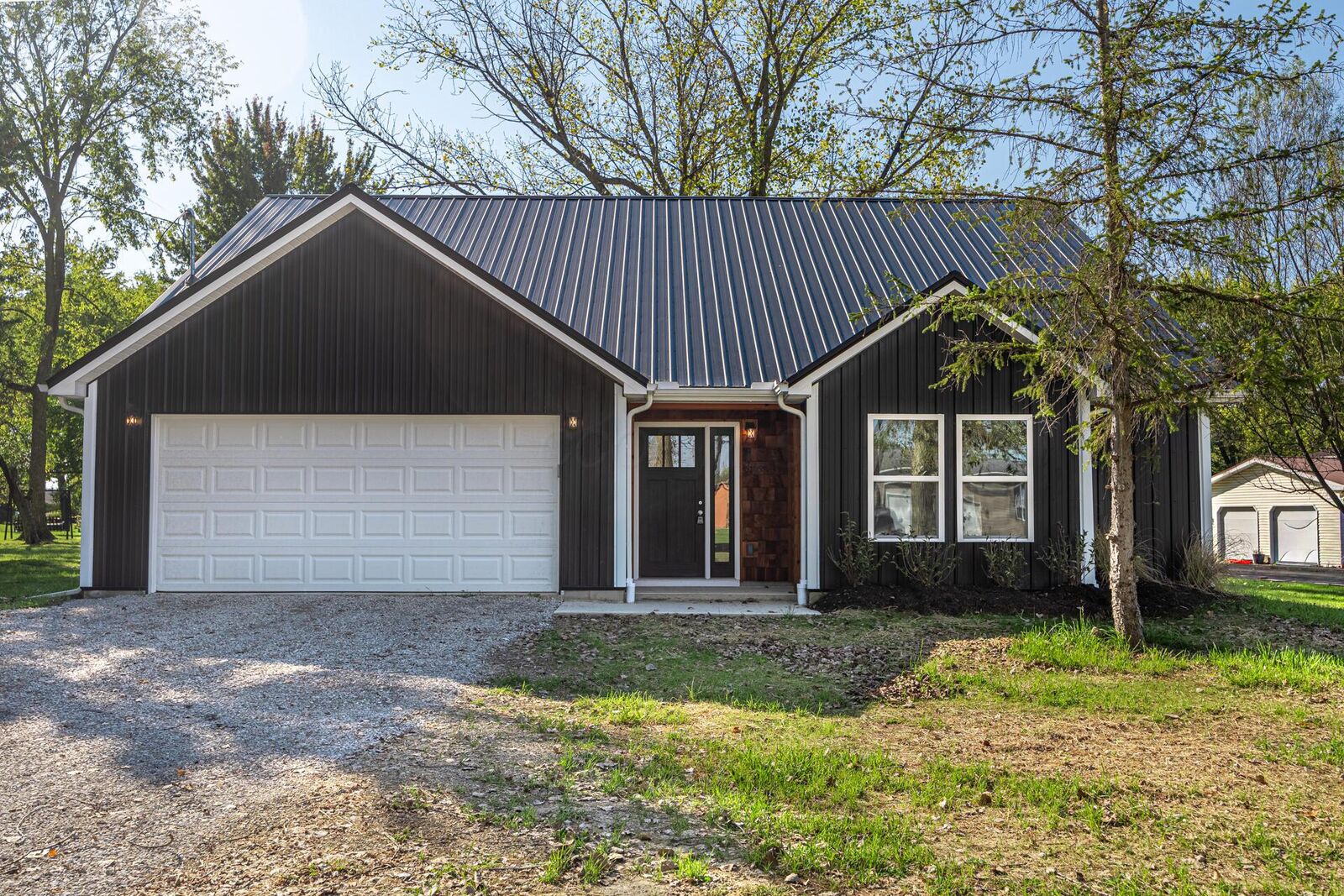 Property Photo: 343 E Williams Street OH 43315