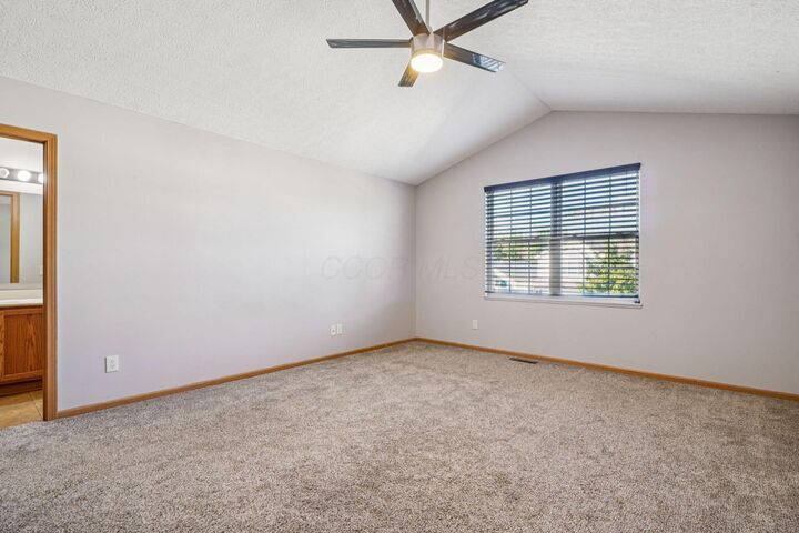 Property Photo: 4028 Boyer Ridge Drive OH 43110