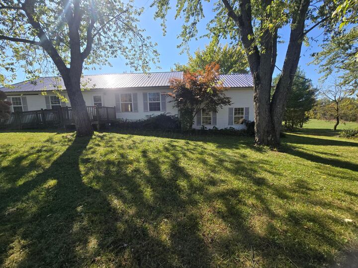 11025 Heigle SW Road  Stoutsville OH 43154 photo