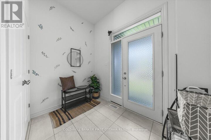 Property Photo: 54 Bergschrund Walk ON K1W 0P9