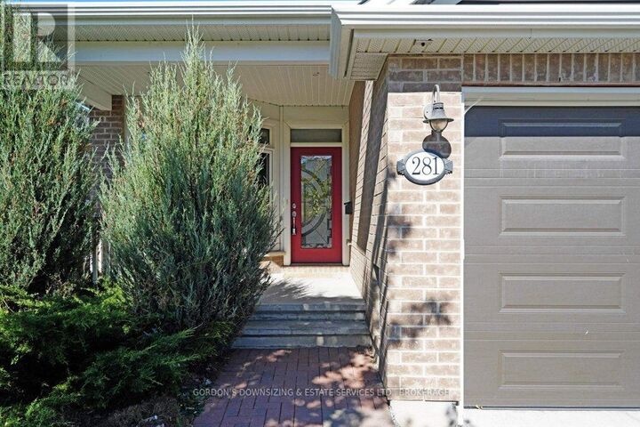Property Photo: 281 Brambling Way ON K2J 6E3