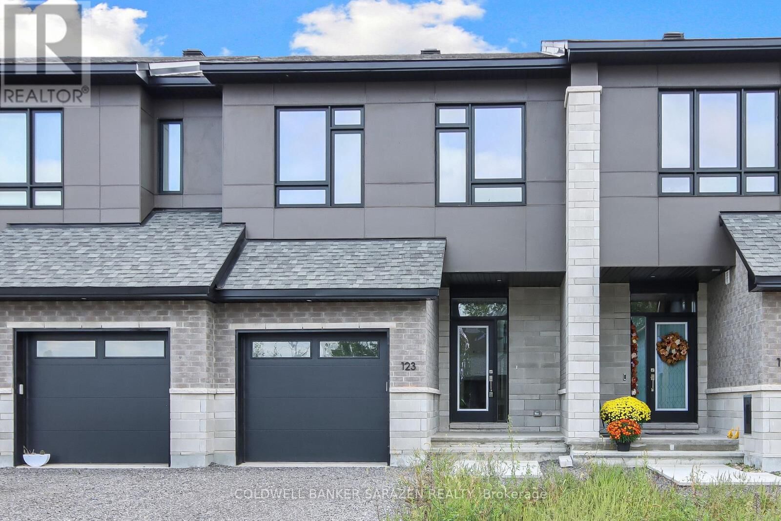 Property Photo:  123 Bristol Crescent  ON K0G 1J0