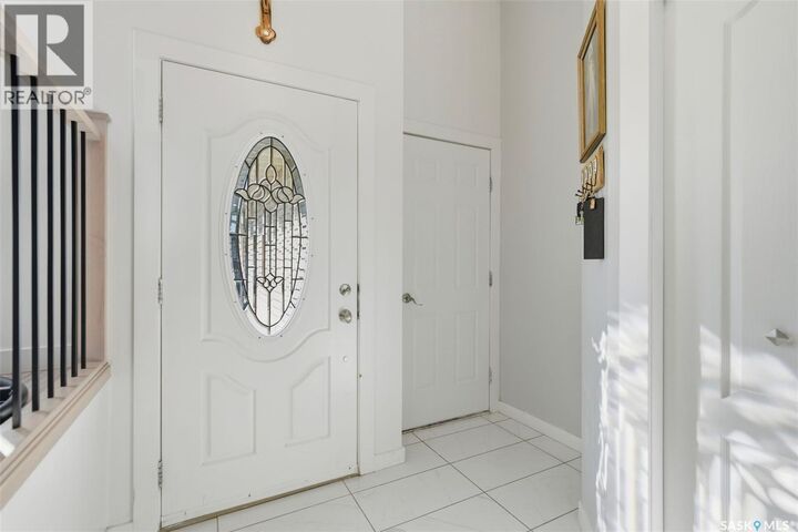 Property Photo: 1010 Haslam Crescent SK S7S 1C8