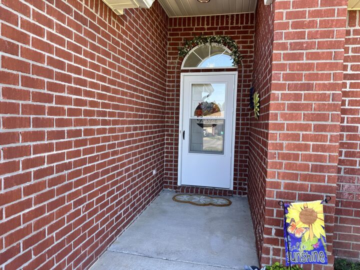 Property Photo:  296 Limestone Circle  FL 32539