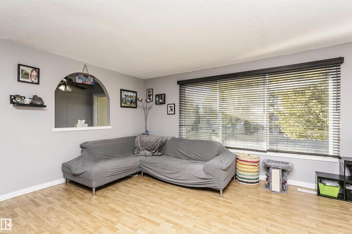Property Photo: 14 Wapiti Drive AB T9G 1R2