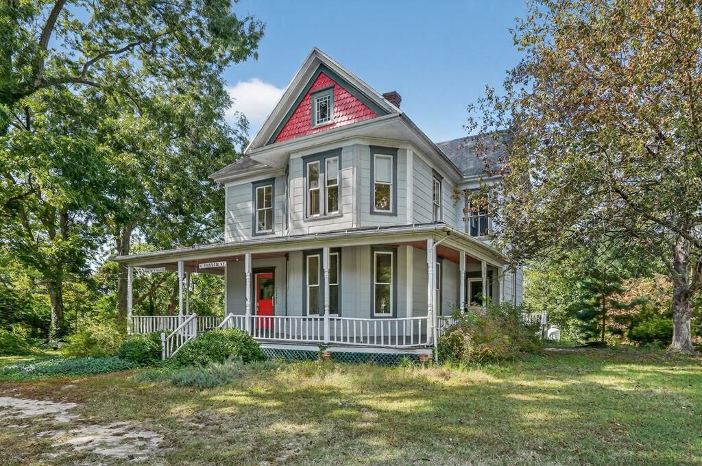 Property Photo: 11 Parker St VA 23417