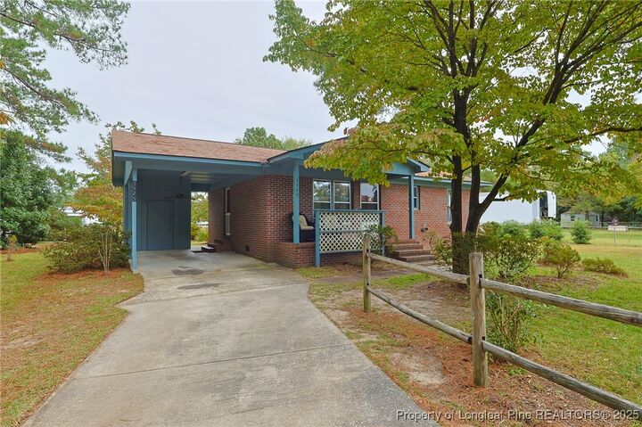 Property Photo: 5529 Franklin Street NC 28348