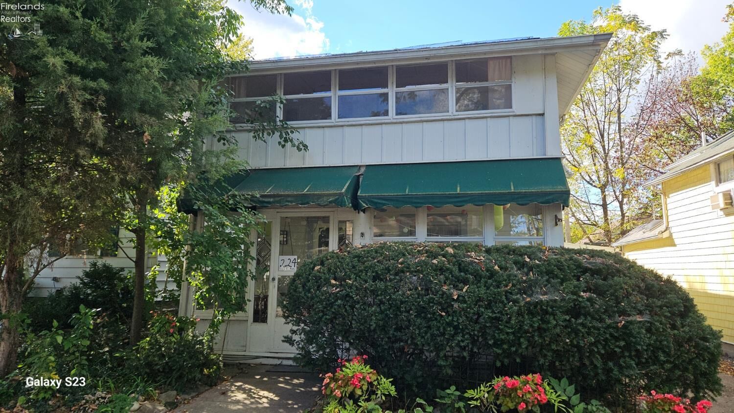 Property Photo:  224 Oak Avenue  OH 43440 