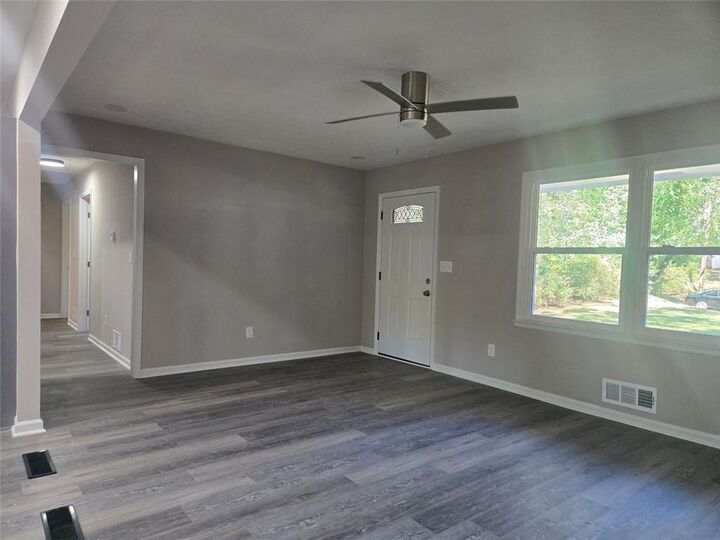 Property Photo: 4059 Canby Lane GA 30035