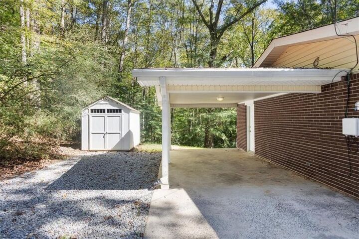 Property Photo: 601 Oakdale Road GA 30114
