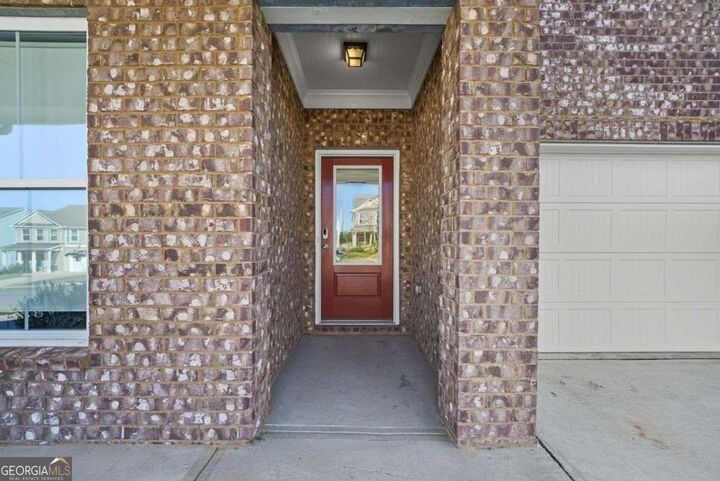 Property Photo: 6165 Bennett Parkway GA 30040