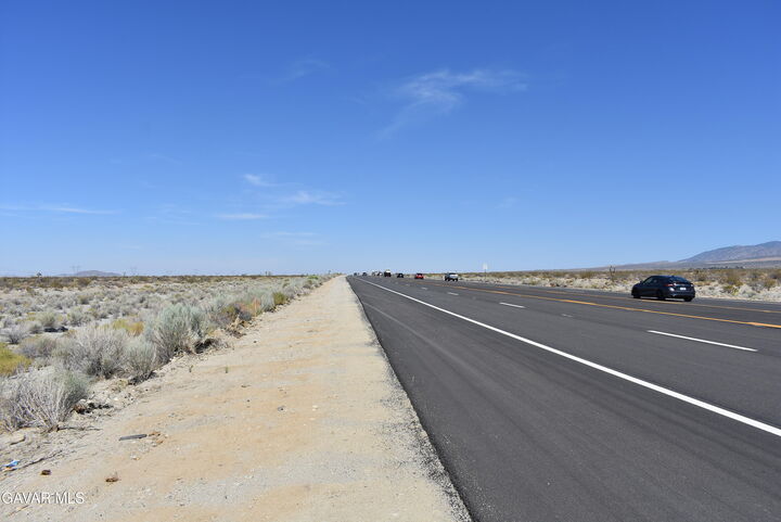 Property Photo:  Pearblossom Hwy &Amp Vic 146th E  CA 93553 