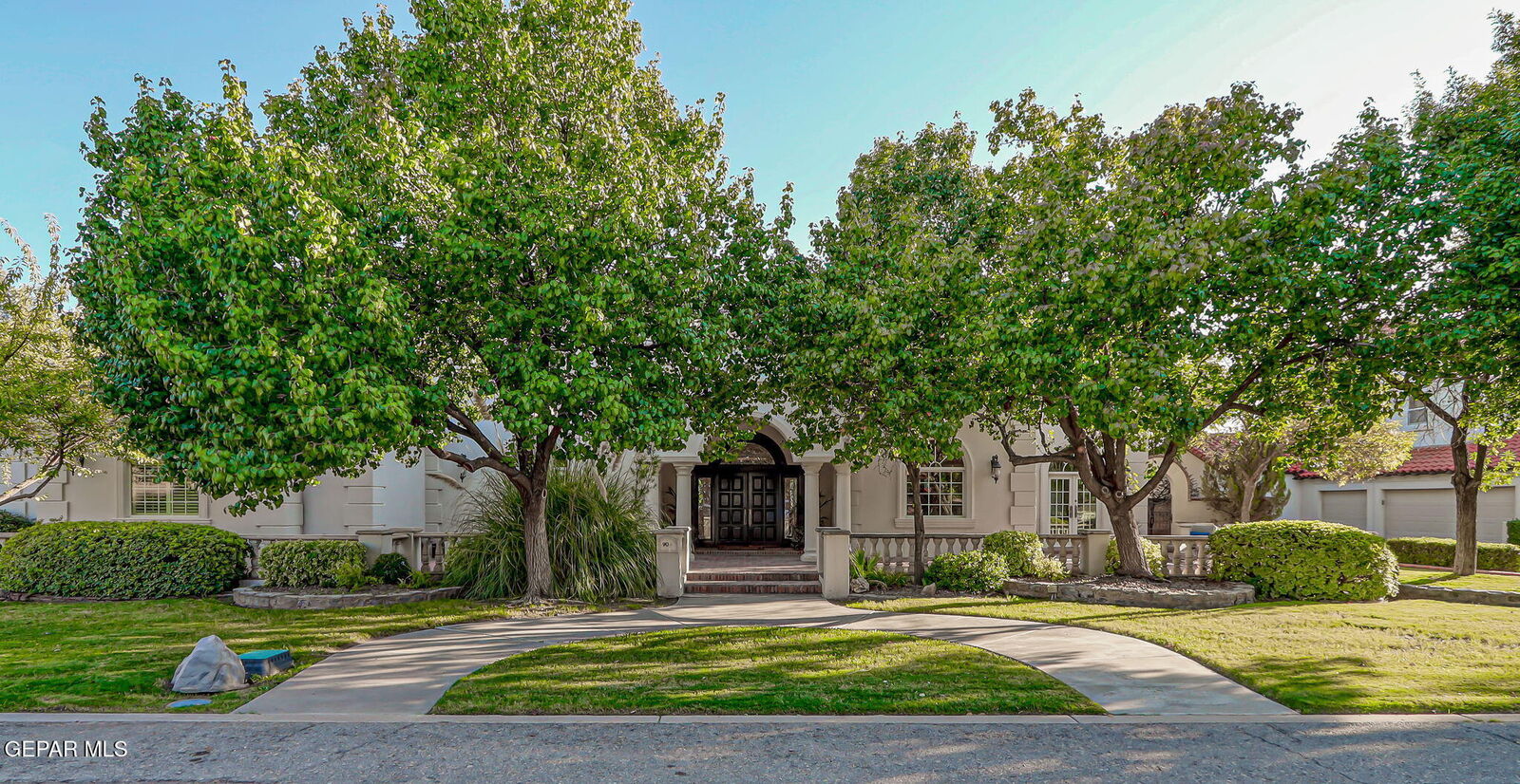 Property Photo: 904 Vista Mia Court TX 79922
