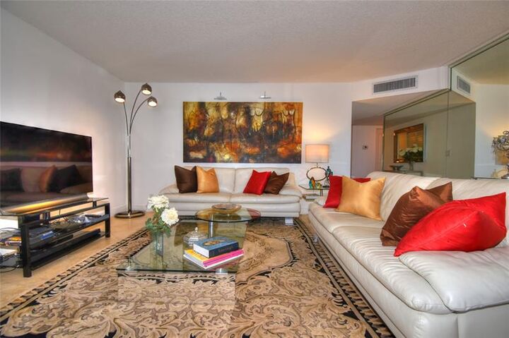 Property Photo: 5100 NE Ocean Blvd 516 FL 33308
