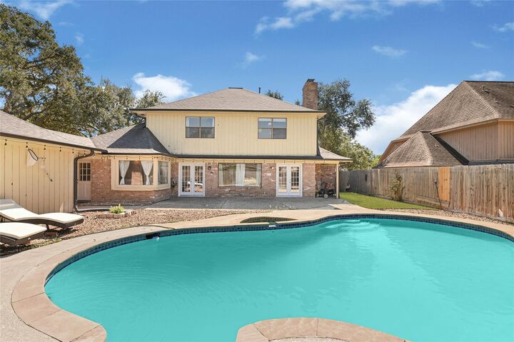 Property Photo: 2302 Pecan Valley Court TX 77459