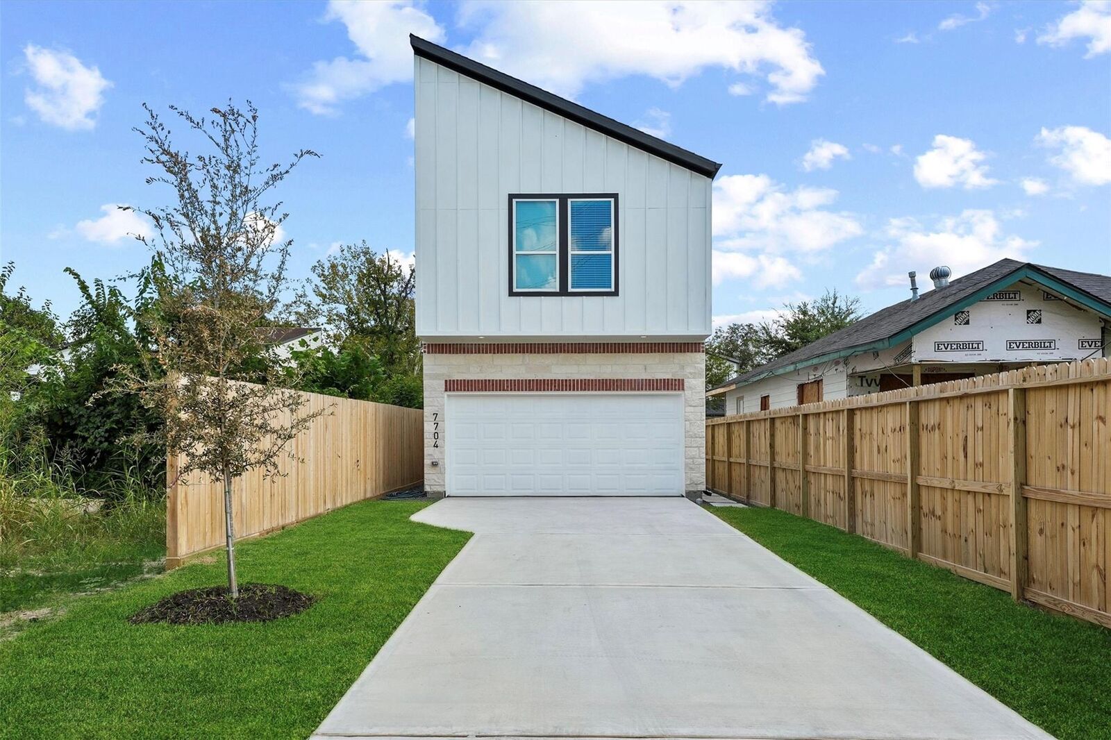 Property Photo: 7704 Sealey Street TX 77088