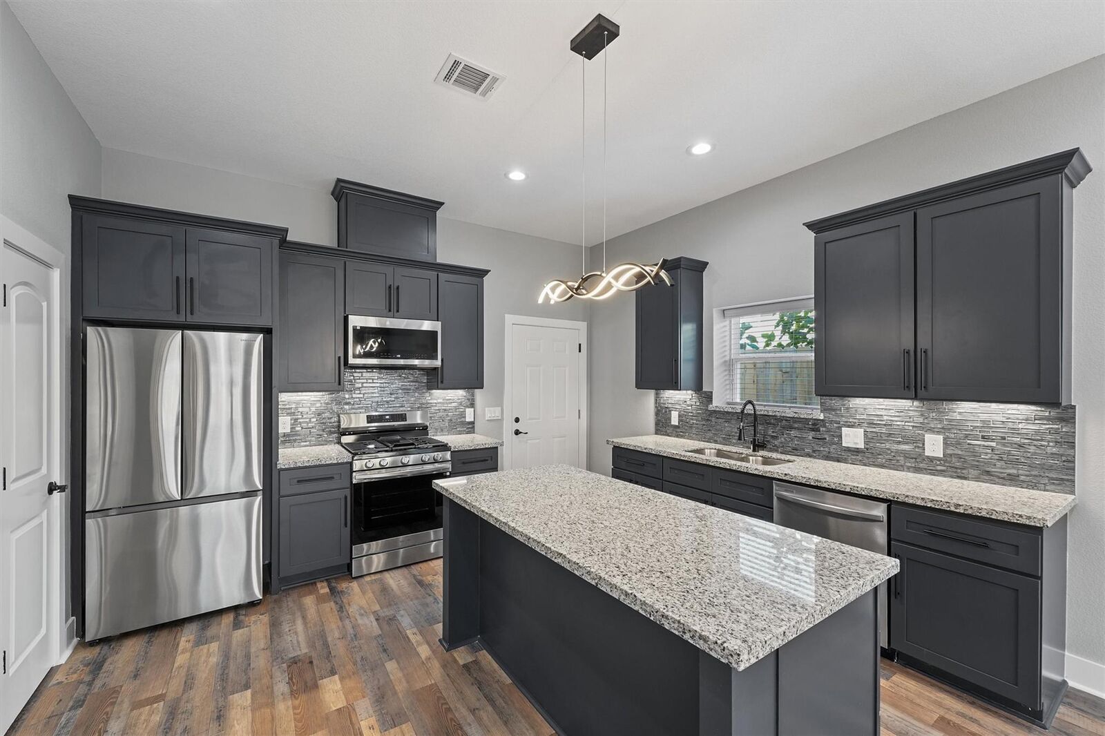 Property Photo: 7704 Sealey Street TX 77088