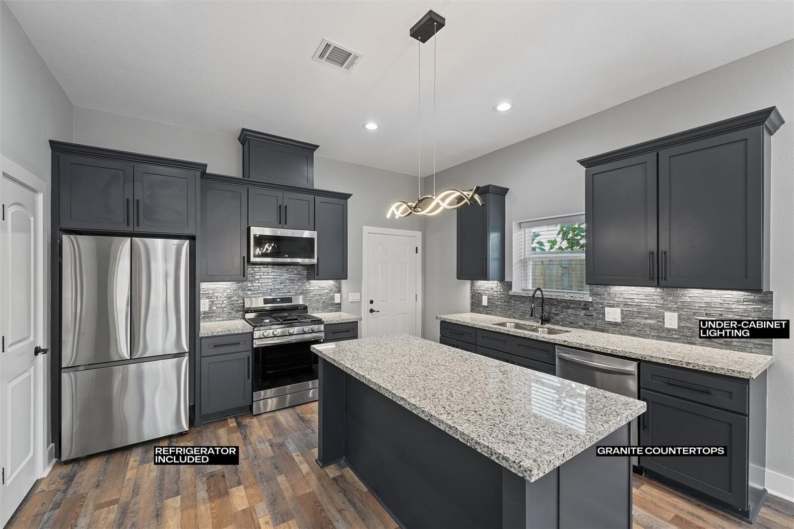 Property Photo:  7704 Sealey Street  TX 77088 