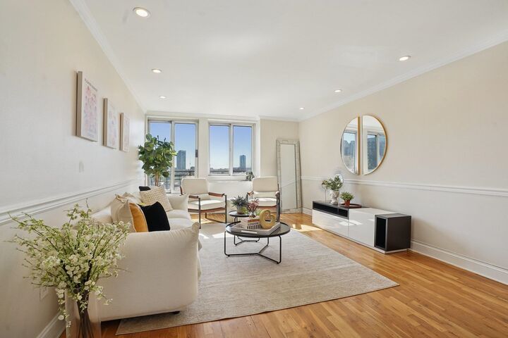 Property Photo: 205 10th St 8W NJ 07302